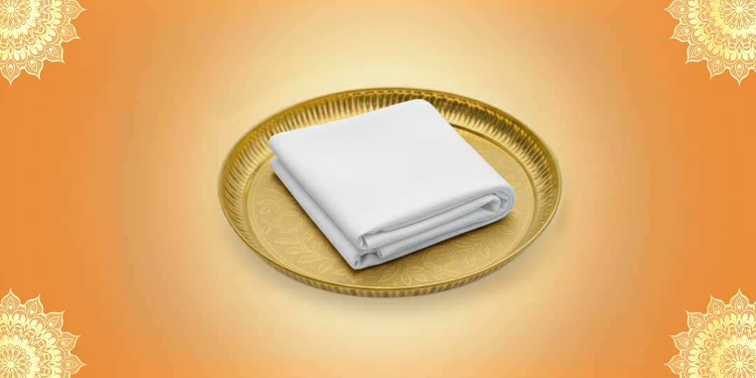 Offer White Cloth to Shukra