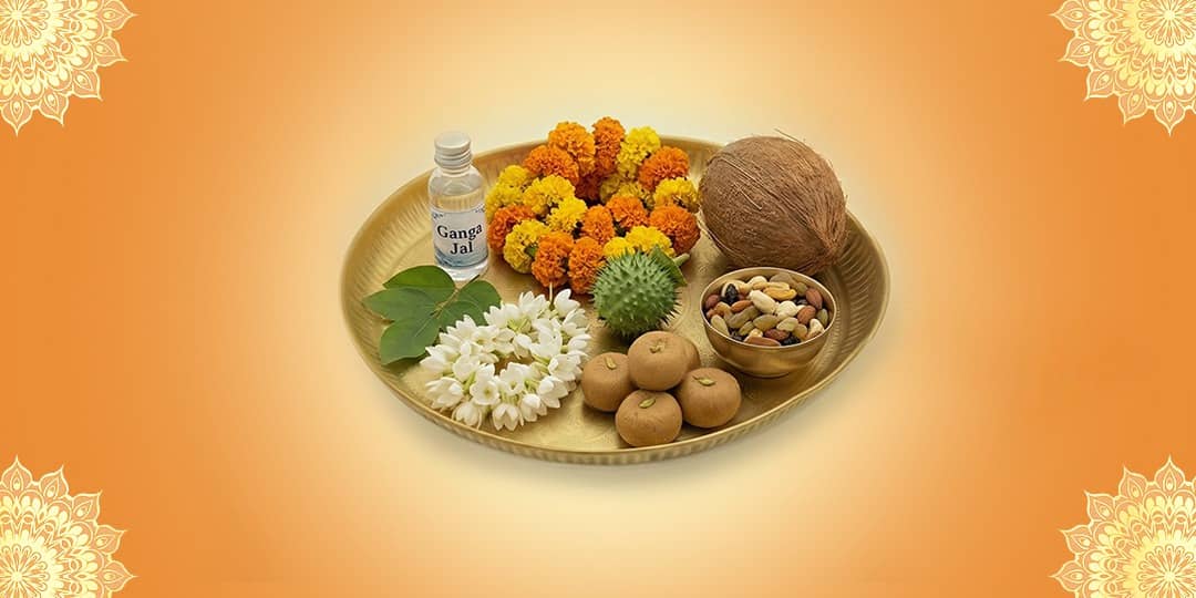 Omkareshwar Ashta Mahabhent (Ganga Jal, Bilva Leaves, Marigold Garland, White Aak Garland, Dhatura, Mawa Peda, Coconut and Panchmeva)